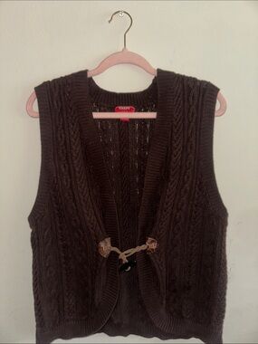 Chaps Dark Brown Cable Knit Sleeveless Vest with Toggle Closure